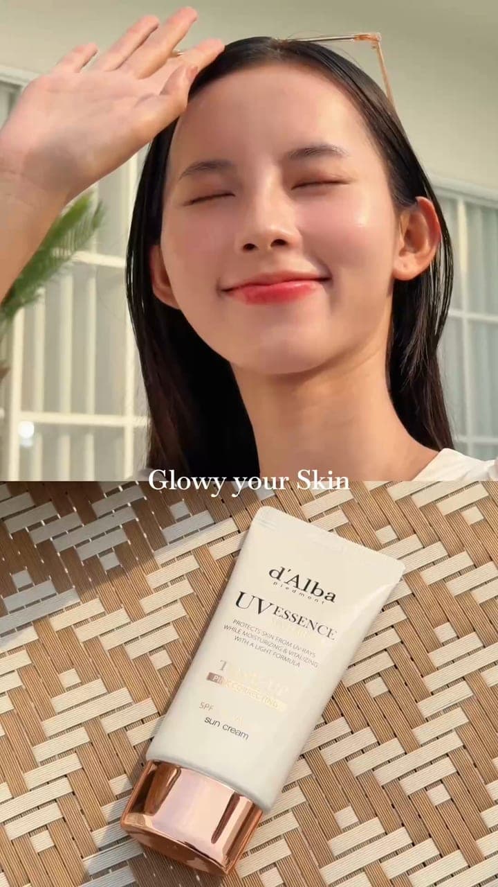 d'Alba product video: tone-up sunscreen in the sun by a pool