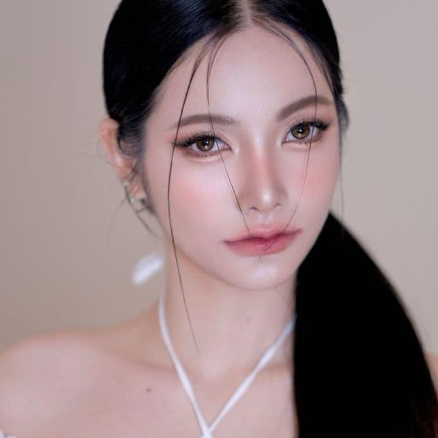 A Ripples exclusive MC, portrait
